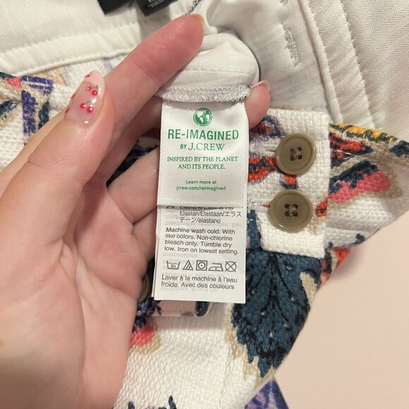 J. Crew Kickout Crop Pant in Paisley Floral Trouser Style AM991 Size 00 - Picture 10 of 10